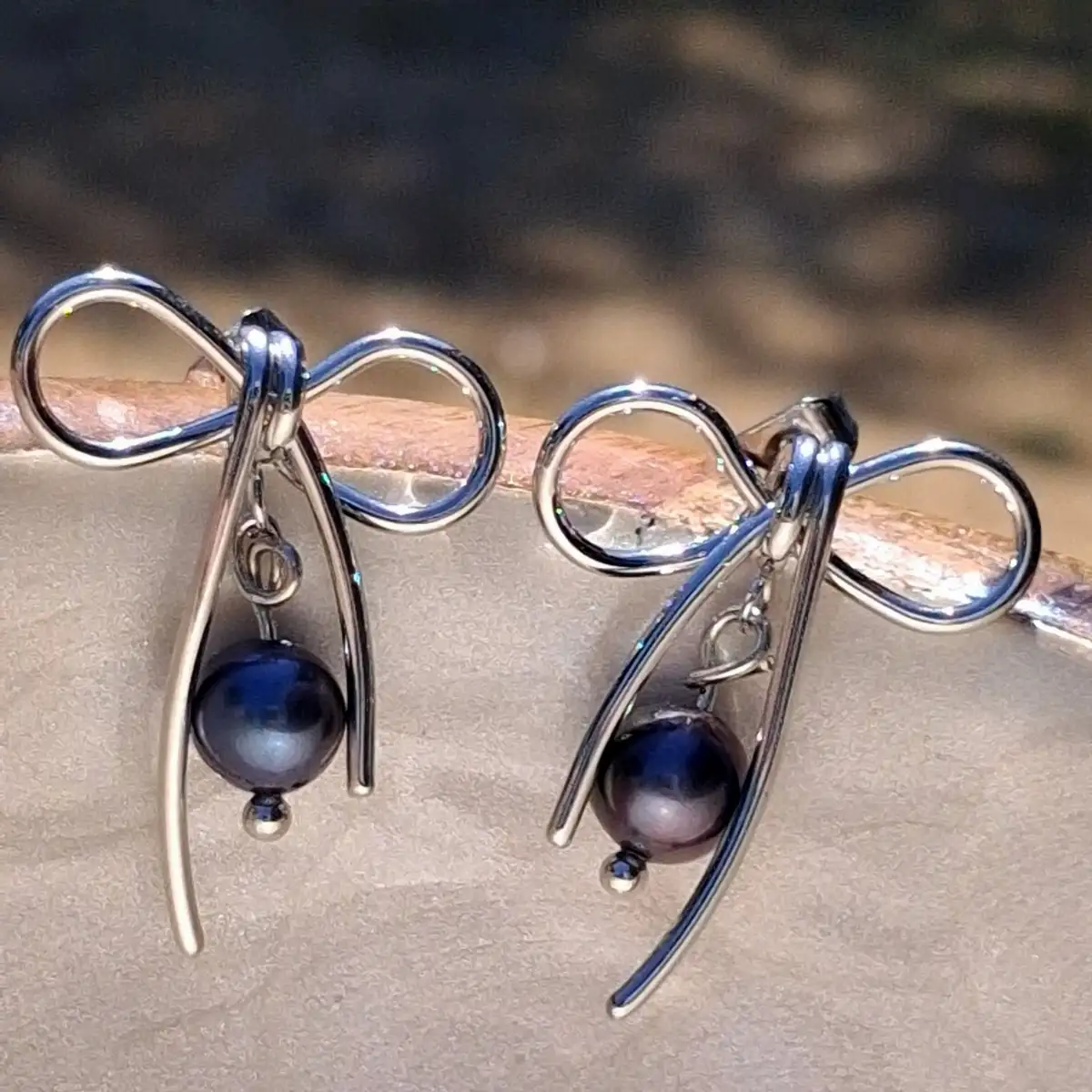 Boucles d'oreilles nœud de nuit